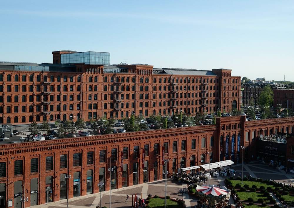 Budynek Manufaktury w Łodzi / fot. Pixabay