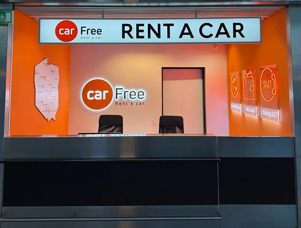 Wynajem aut na lotnisku we Wrocławiu / fot. CarFree