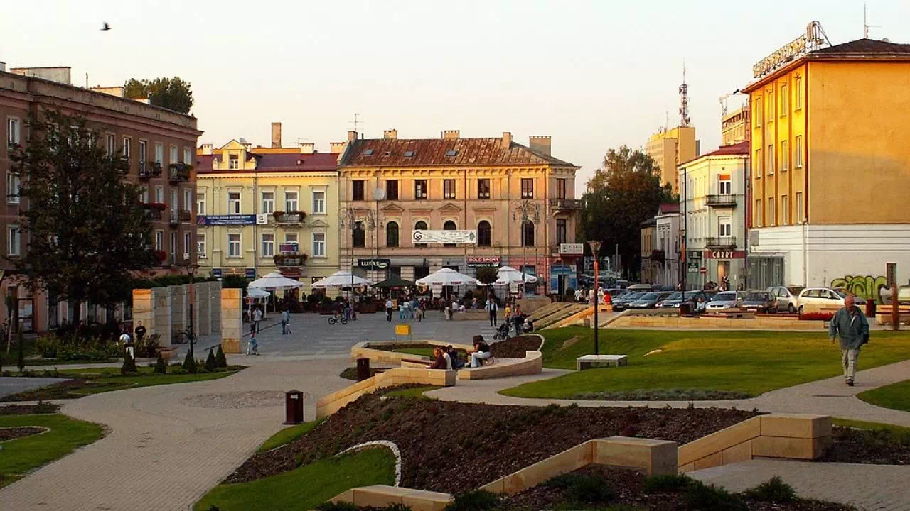 Plac Artystów w Kielcach