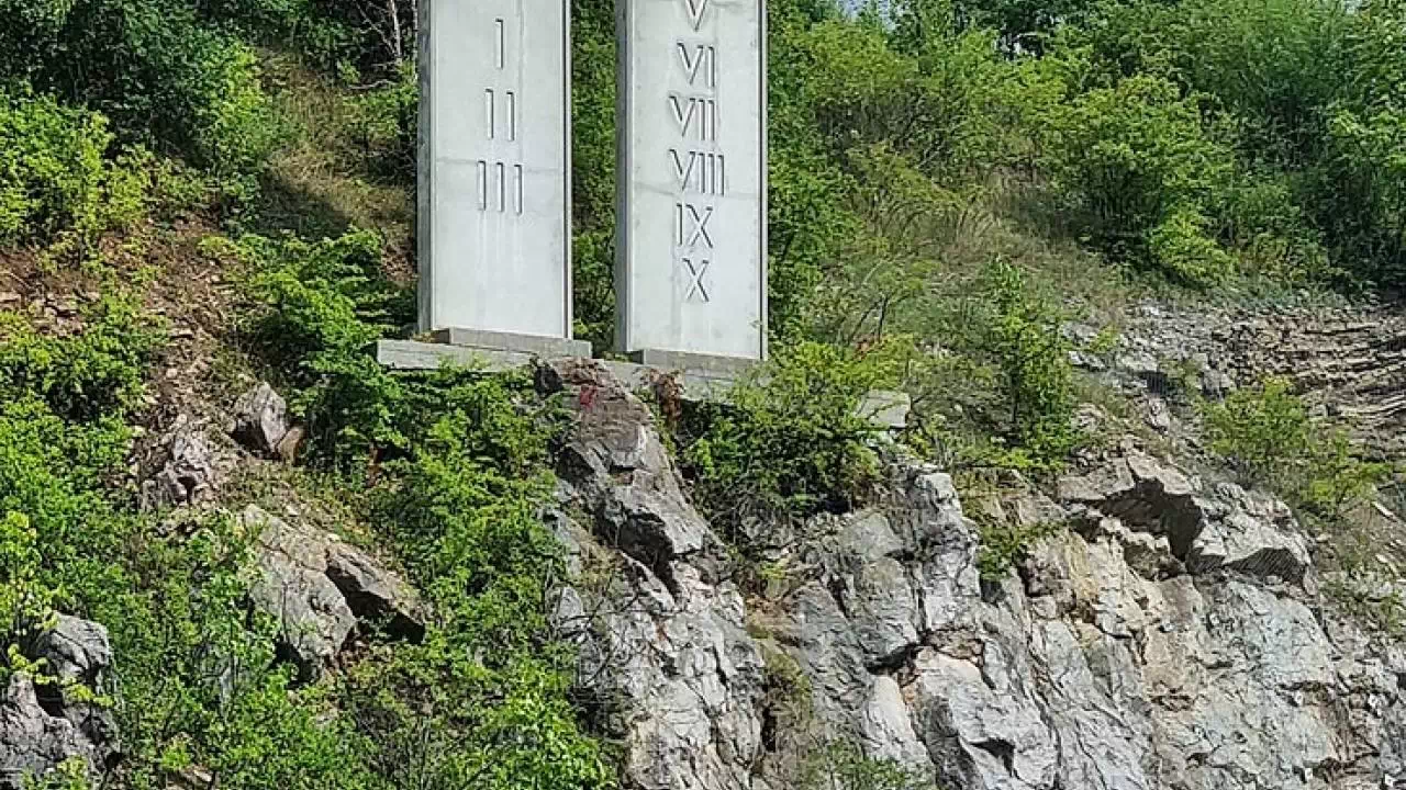 Pomnik Dekalogu na Kadzielni