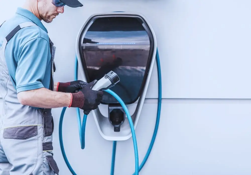 Stacje ładowania elektryków / fot. Canva.com