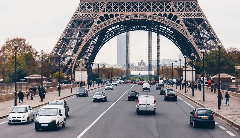 Autostrady we Francji – jakie opłaty drogowe?