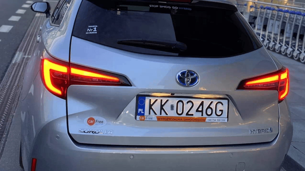 Samochód i silnik hybrydowy - jak działa?